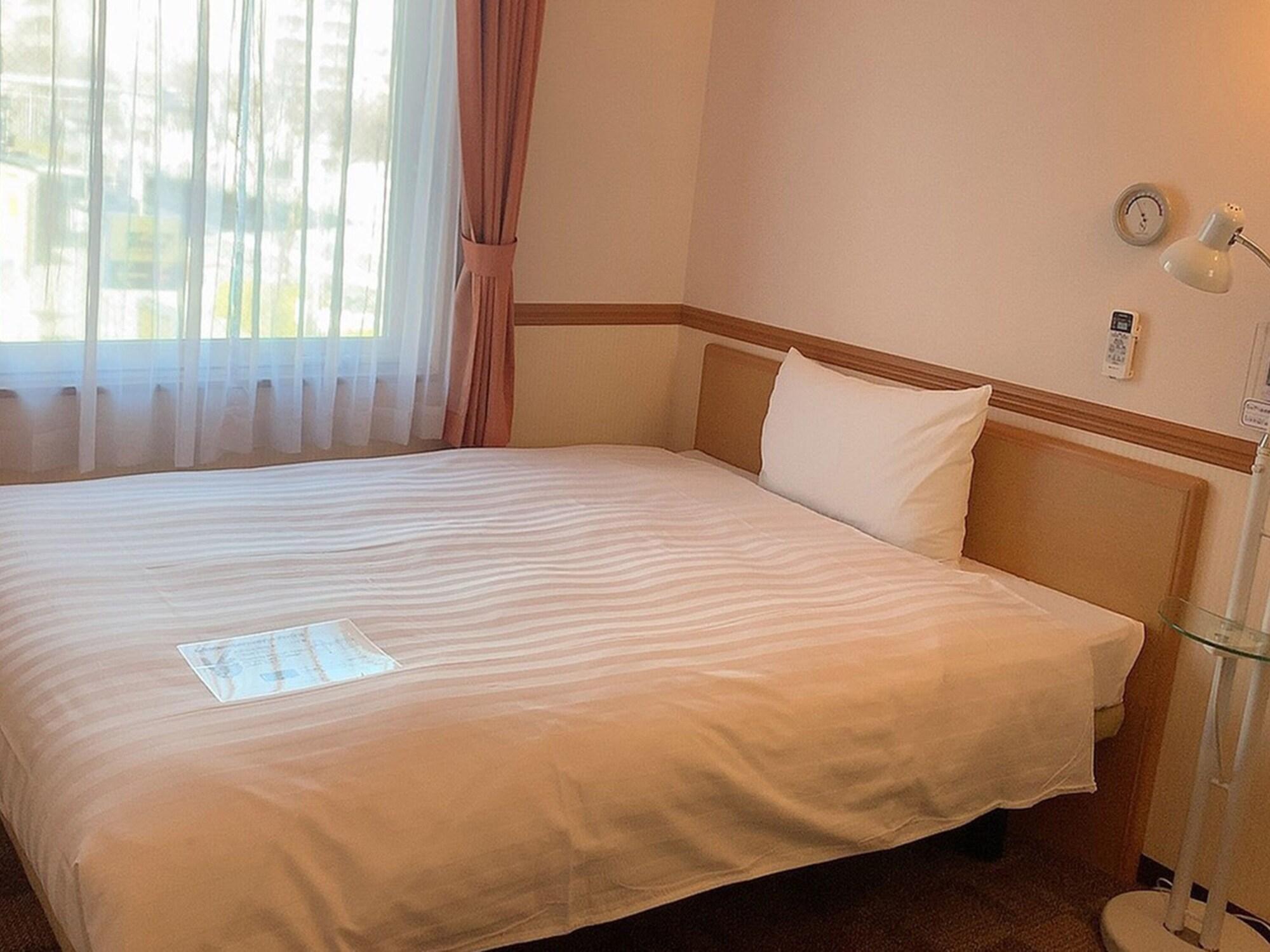 Toyoko Inn Osaka Sakai-Higashi-Eki Сакаи Экстерьер фото