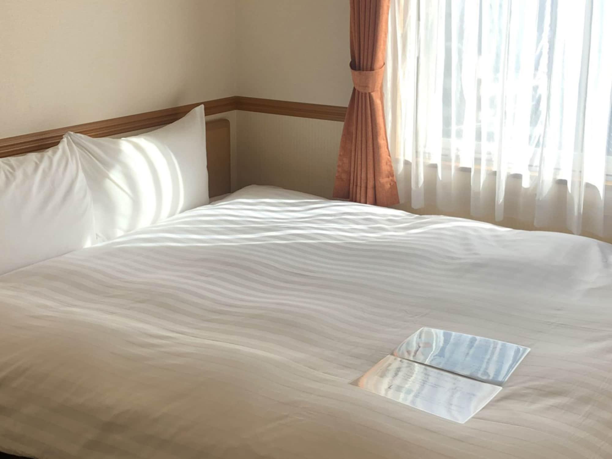 Toyoko Inn Osaka Sakai-Higashi-Eki Сакаи Экстерьер фото