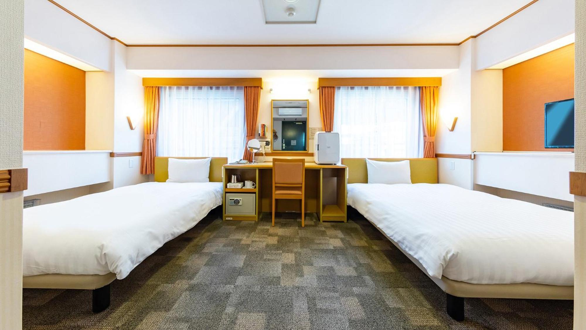 Toyoko Inn Osaka Sakai-Higashi-Eki Сакаи Экстерьер фото